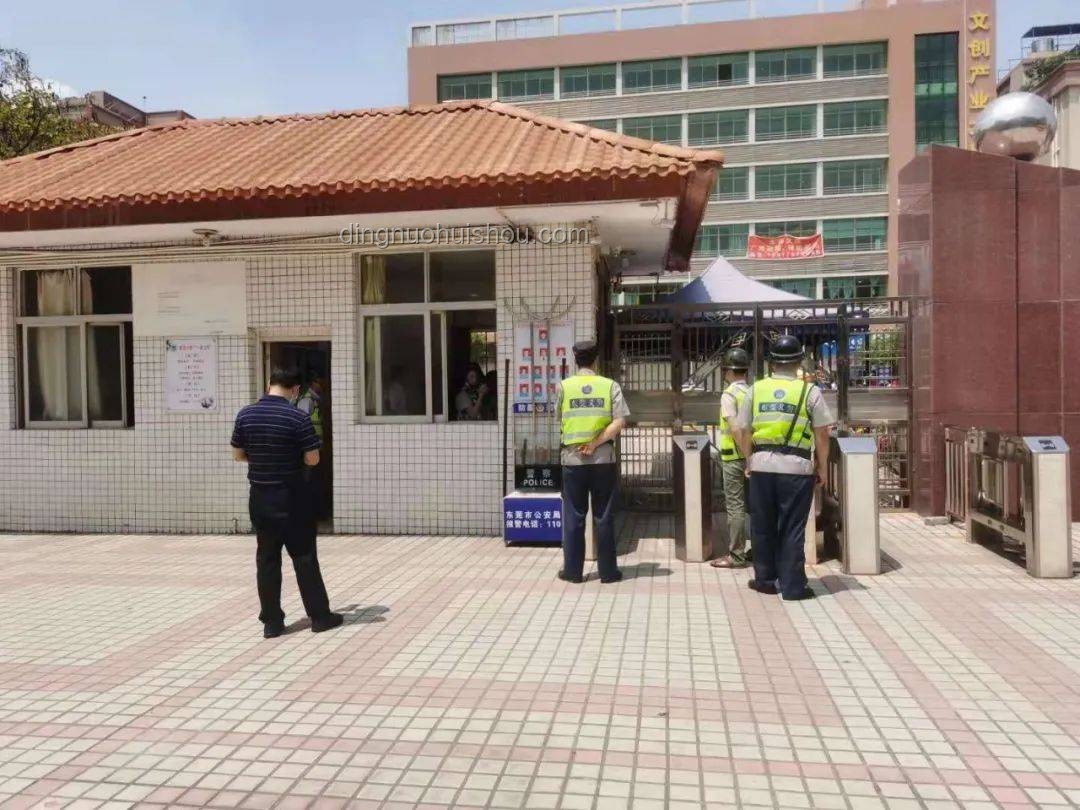 外國女孩乘滑翔傘事故引發(fā)行業(yè)安全反思