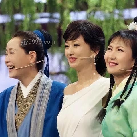 娛樂(lè)行業(yè)焦點(diǎn)：62歲關(guān)之琳狀態(tài)揭示明星抗衰老產(chǎn)業(yè)新動(dòng)向
