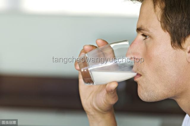 長期喝生水致腎臟結(jié)石風(fēng)險驟增，飲水健康亟待關(guān)注