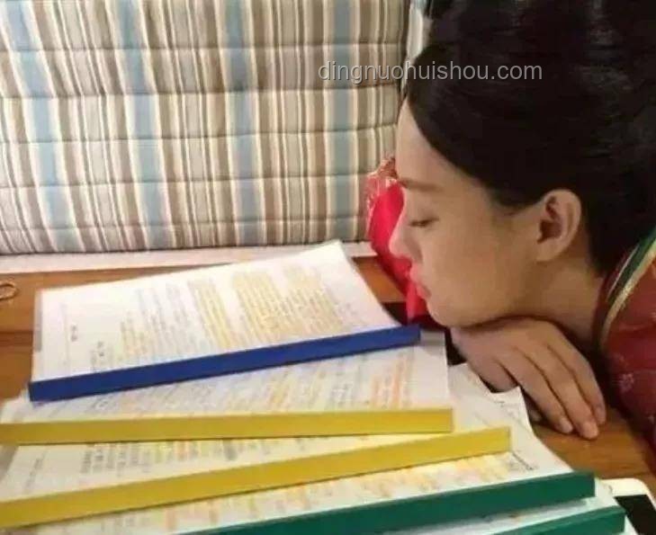 很多人誤解了《守望者》中羅夏的形象：全面剖析與對(duì)比