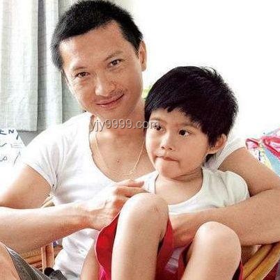 李亞鵬無償移交上億幼兒園：背后動機與行業(yè)影響解析