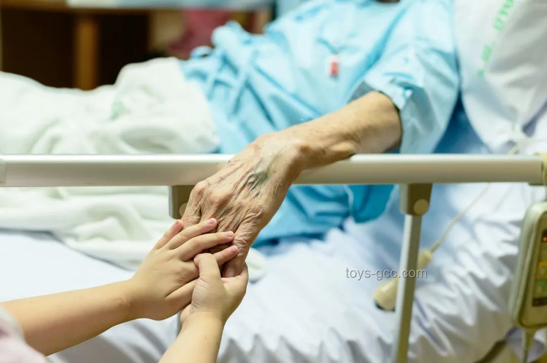 如何應對家庭親人患癌的挑戰(zhàn)：賈靜雯案例啟示