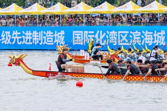 2025賽龍舟：新舊名場(chǎng)面對(duì)比分析