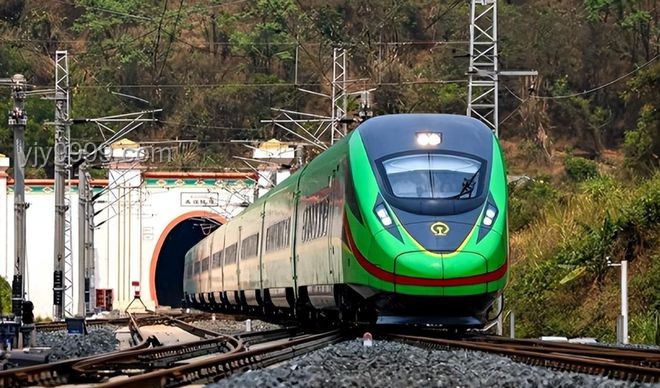 中老鐵路設(shè)計時速揭秘：為何選定160km/h？