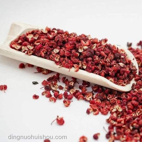 花椒泡腳需謹(jǐn)慎，健康養(yǎng)生需科學(xué)