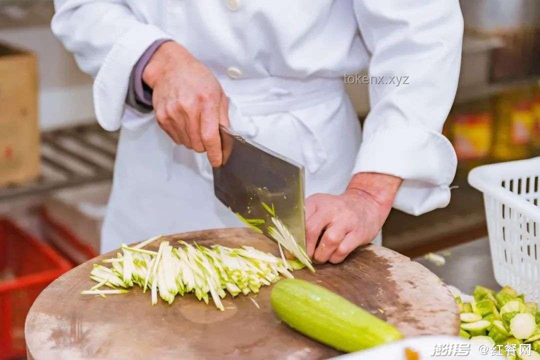特廚探店解析：廚師的職責與實踐—以魯菜根為例