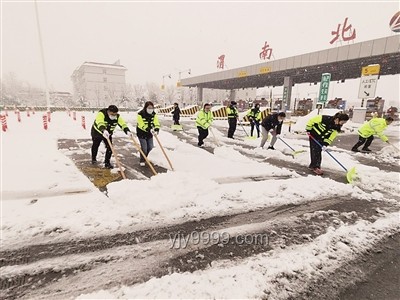 冬季日第一集大雪應(yīng)對(duì)案例研究：城市交通管理優(yōu)化