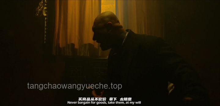 何秋亊直播回應(yīng)爭議：網(wǎng)紅商業(yè)化之路的機(jī)遇與挑戰(zhàn)