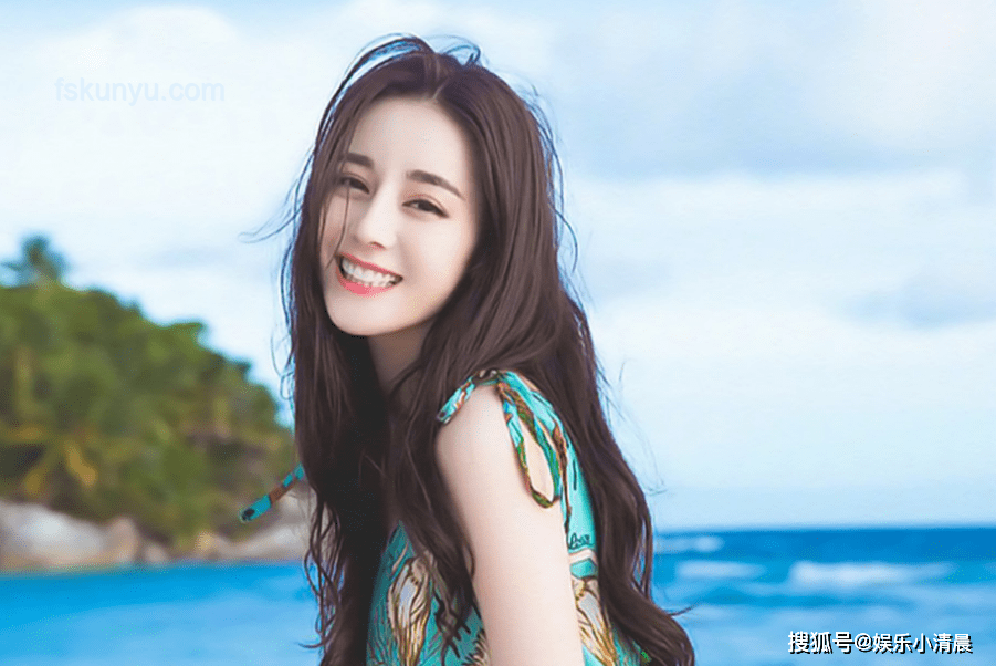 12秒速覽迪麗熱巴明媚美，打造個(gè)人魅力指南