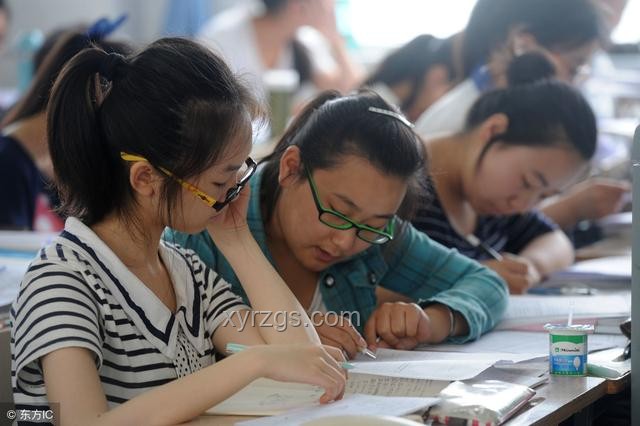 每年高考固定刷新NPC：新老考生特征對(duì)比