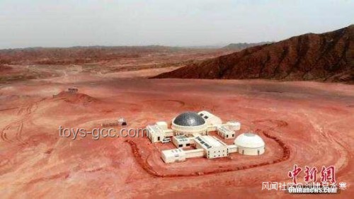 老鼠人行動(dòng)：航天基地絕密探索指南