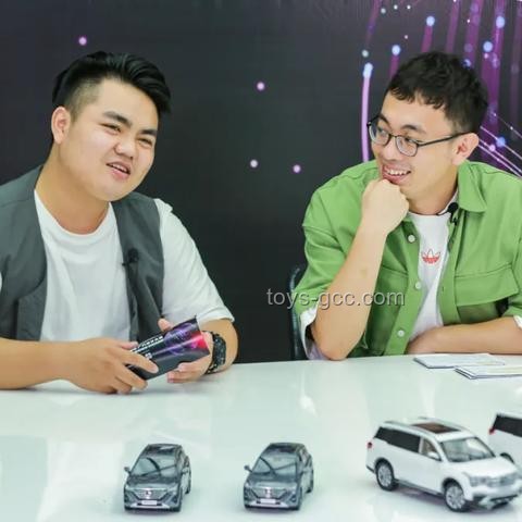 戀愛秘籍：一束花與正式告白的浪漫啟程????