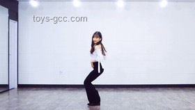 “模仿劉浩存扭胯挑戰(zhàn)”社交舞蹈熱潮案例研究