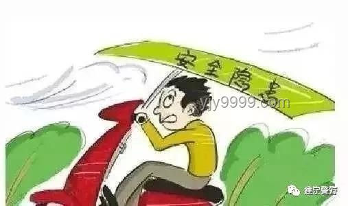 老人巧手自制電梯上5樓，安全隱憂引多部門勸解拆除記