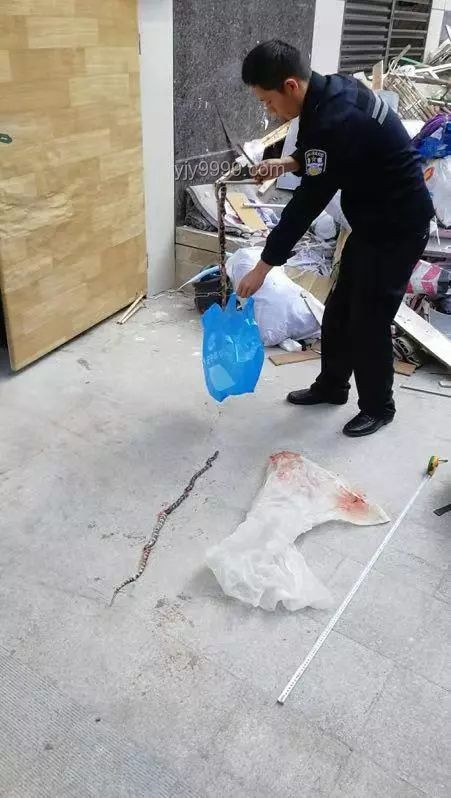 女子疑被蛇咬死事件趨勢(shì)：尸檢或揭真相，安全意識(shí)待提升