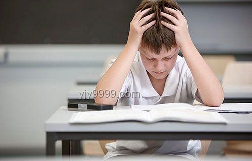 青少年心理健康：與孩子“站在一起”對抗抑郁癥