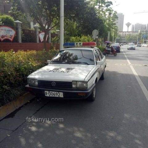 網紅違停跳警車：創(chuàng)新視野下的社會規(guī)則重塑