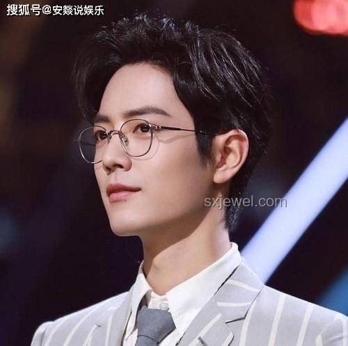張婧儀上初中到肖戰(zhàn)大二：跨年齡成長(zhǎng)指南