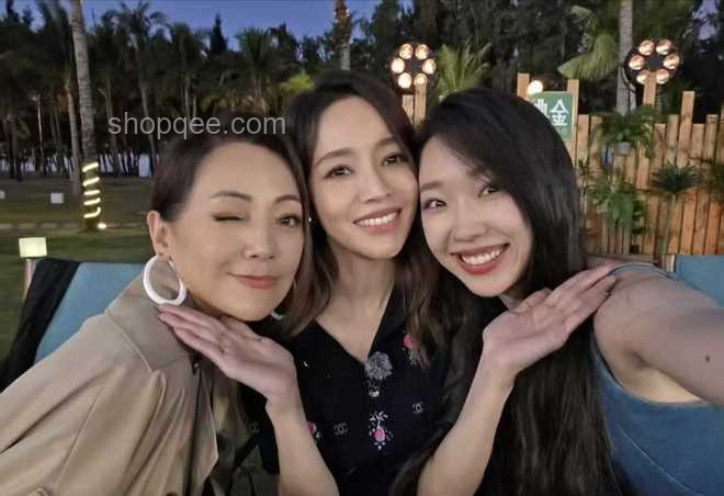 侯佩岑與管樂家庭對話的深層文化探索