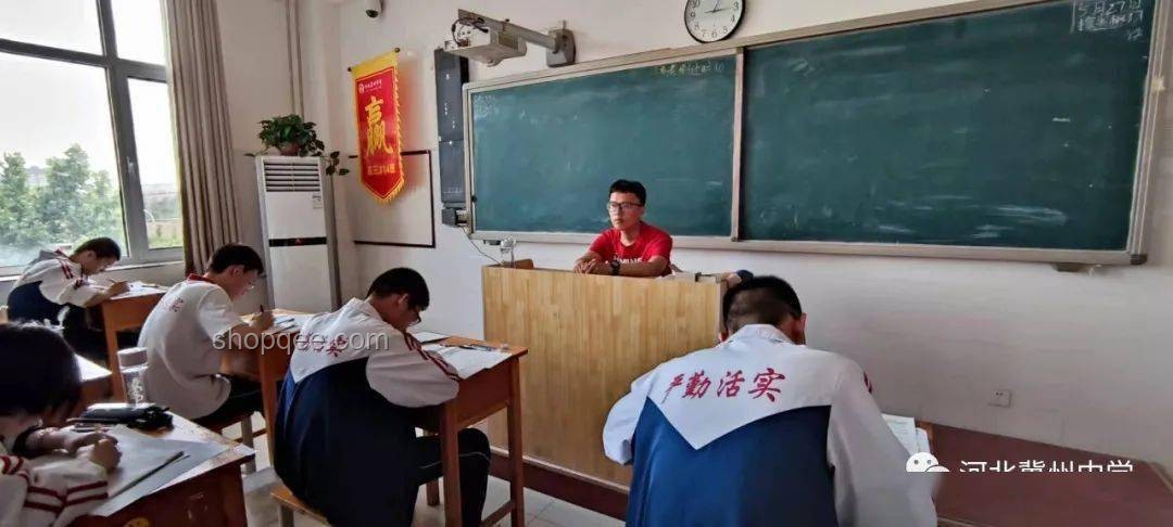 高考學(xué)子寓意習(xí)俗：給荔高粽