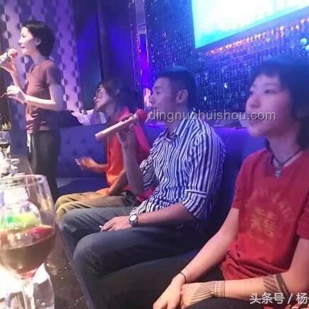 李榮浩連續(xù)10年高考發(fā)8字祝福引發(fā)的堅(jiān)持與激勵(lì)