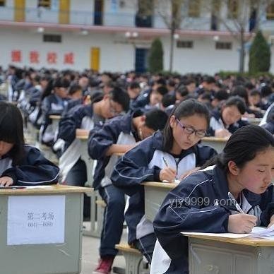 高考第一天：考生心態(tài)調(diào)整與應(yīng)急策略實(shí)踐案例