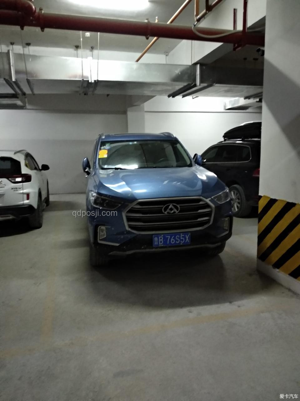 游客在飯店門口停車被打：當(dāng)?shù)鼗貞?yīng)及深度分析