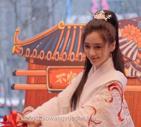 孫儷長(zhǎng)文慶婚周年，疑正面回應(yīng)移民傳聞