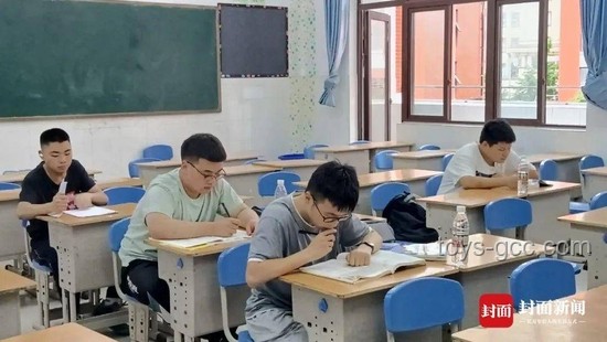 考生高考被單獨分到一個教室，如何應對并發(fā)揮最佳？