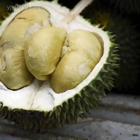 暴跌的榴蓮：市場(chǎng)供需失衡與消費(fèi)者行為分析