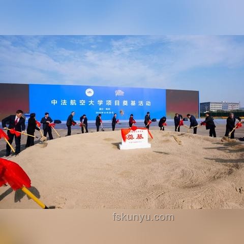 浙江家長車標(biāo)改985現(xiàn)象透視：教育焦慮與心態(tài)轉(zhuǎn)變
