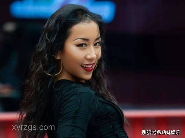 小婉管樂：新生代女喜劇演員的姐妹情深與舞臺(tái)逆襲