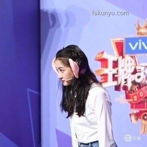 明星教育影響力趨勢(shì)：以關(guān)曉彤高考采訪為例