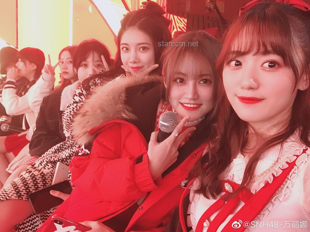 孟佳曬JYP家族合影引領(lǐng)韓流新趨勢