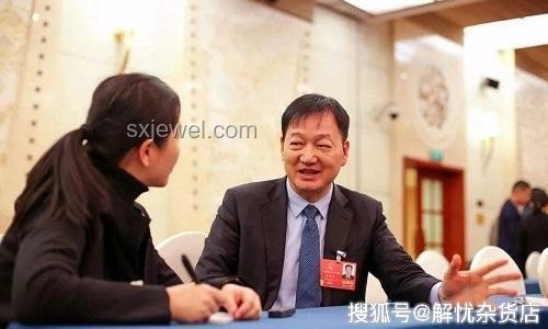 Labubu與秦英林：新首富誕生背后的對比