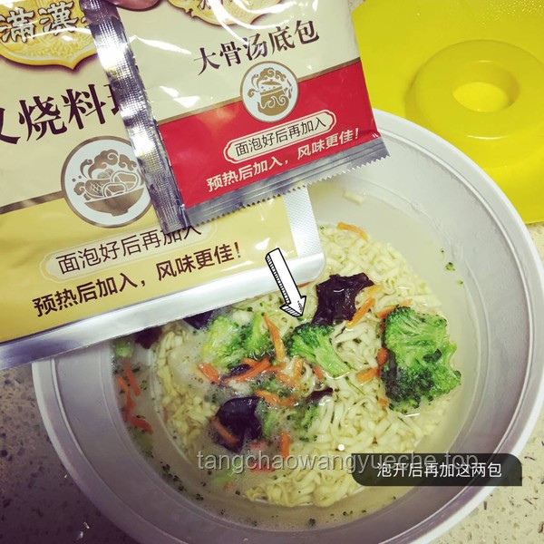 腐乳VS方便面調(diào)料，現(xiàn)代食品科技下的鮮味對決