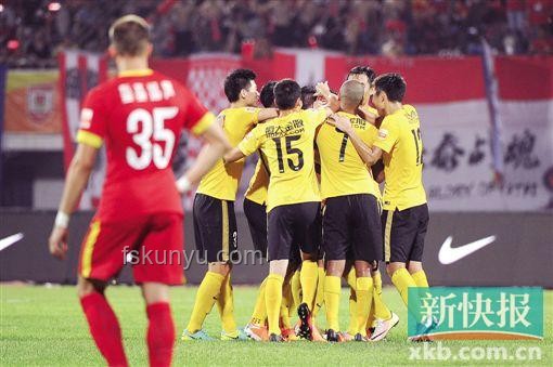 球衣變奏，逆轉(zhuǎn)戰(zhàn)局：樊振東的戰(zhàn)術(shù)與心理創(chuàng)新啟示