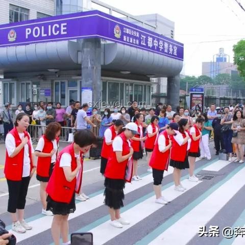 男生出考場找媽媽指南：快速定位與安心重逢