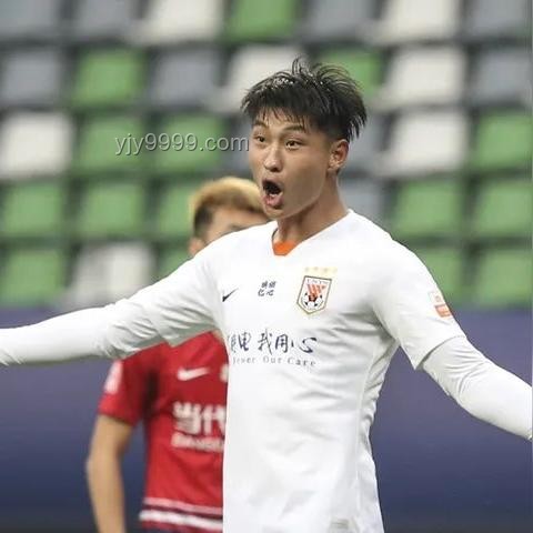 國(guó)足榮譽(yù)戰(zhàn)23人名單出爐，陣容調(diào)整引關(guān)注