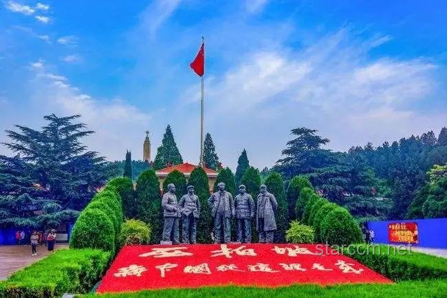 臨江仙畔，詩(shī)詞之旅的得與失