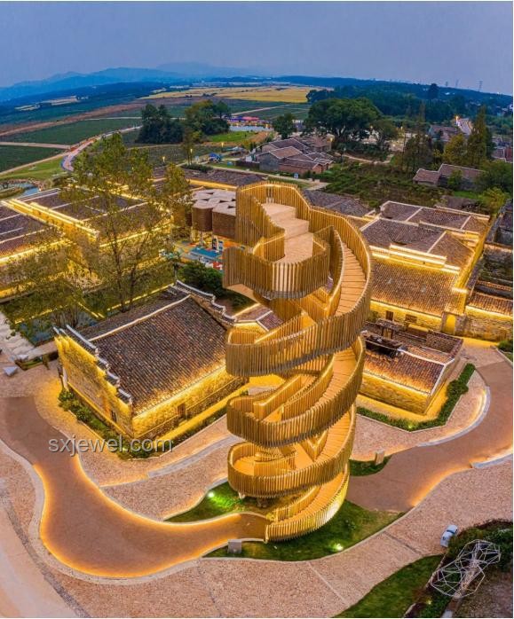 江西投資3.5億博物館閑置2年與正常運(yùn)營(yíng)博物館對(duì)比分析