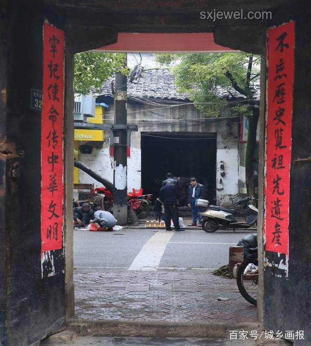 江西投資3.5億博物館閑置2年與正常運(yùn)營(yíng)博物館對(duì)比分析