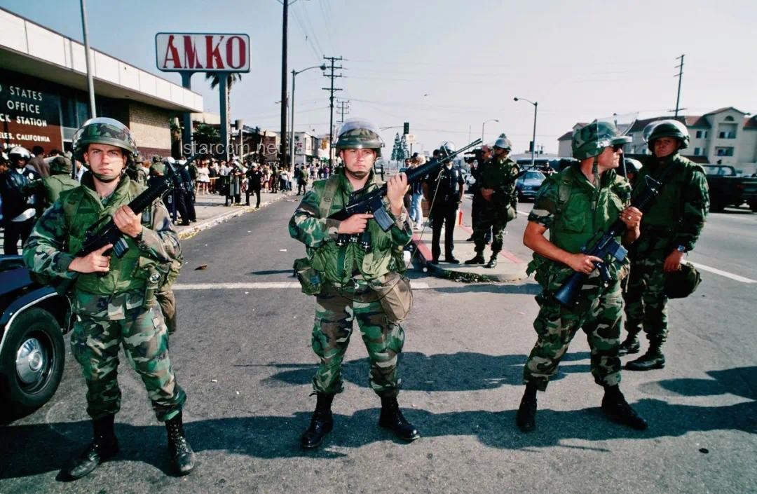 沖突加??！特朗普派遣2000名國民警衛(wèi)隊，軍隊動員引關注