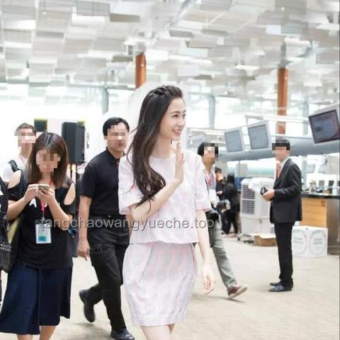 路人抓拍下的Angelababy：真實形象與事業(yè)影響深度剖析