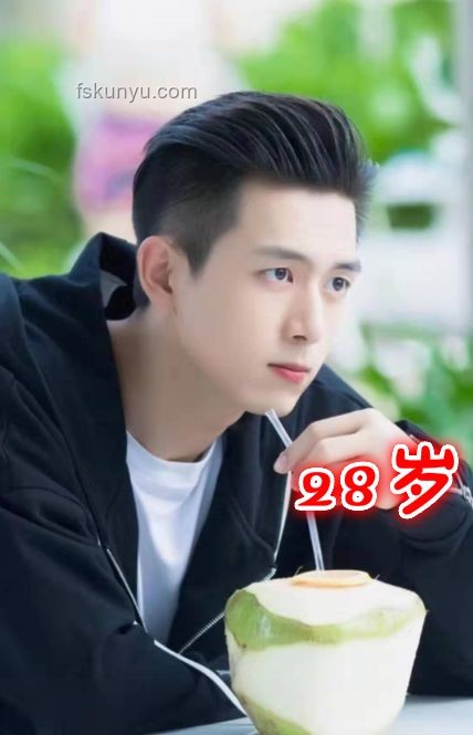 肖戰(zhàn)與33歲職場人的多維度對比分析