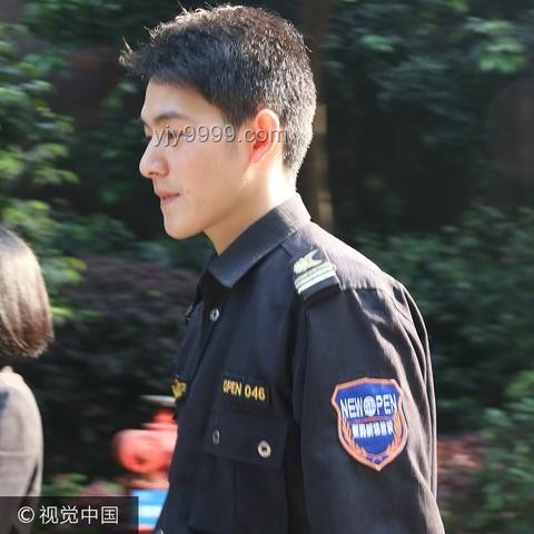高考采訪：重慶女生撞臉多個女明星，如何打造個人形象品牌