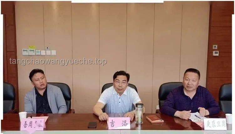 張雪峰“走好”：教育行業(yè)變局下的深思
