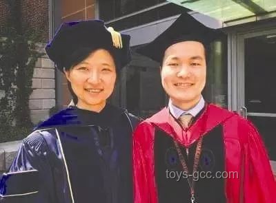 首位哈佛演講華人何江：科研創(chuàng)業(yè)并進(jìn)，引領(lǐng)未來(lái)健康科技