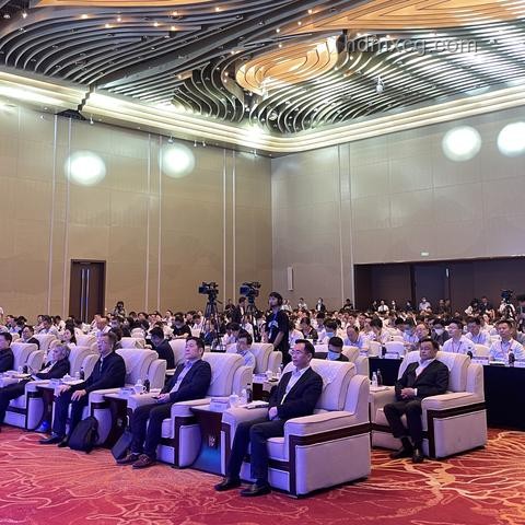 2025非全革新：重塑研究生教育未來，跨界賦能