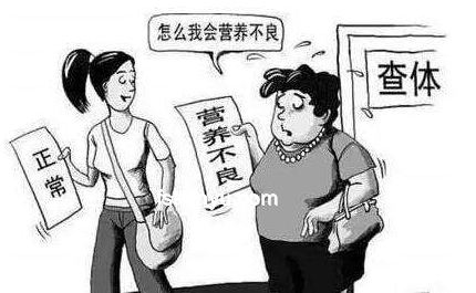 久坐打工人熱衷爬行鍛煉，健康意識(shí)覺(jué)醒新趨勢(shì)